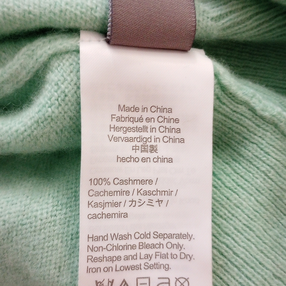J. Crew 100% Cashmere Mint Green Crew Neck Sweater Size XS - Picture 7 of 7